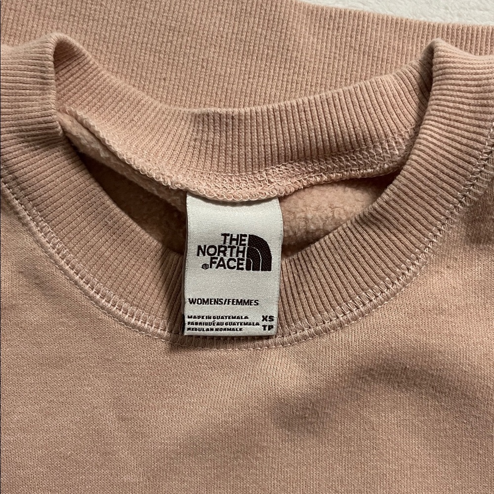 The North Face Light Pink Crewneck - Picture 5 of 7